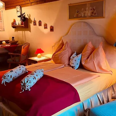 Christina Appartement *