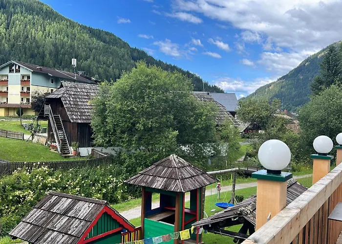 Christina Appartement *